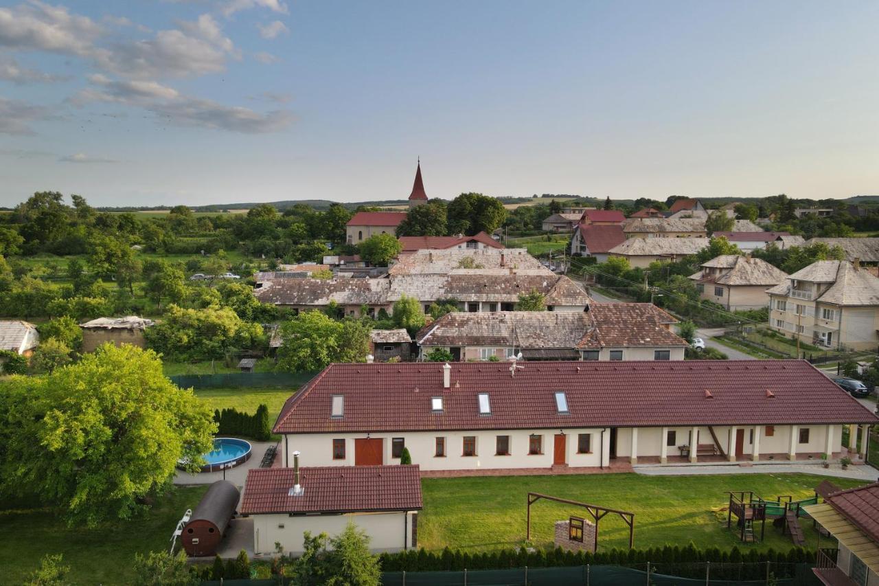 Farmaobeckov Sk Apartment Exterior foto